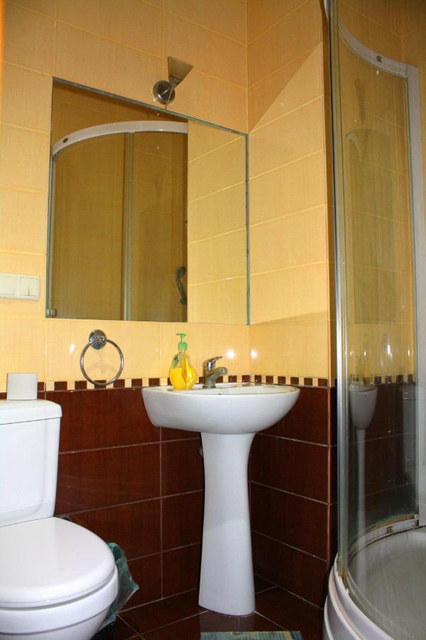 Комната гостиничного типа, Алчевских 24 Харків Екстер'єр фото
